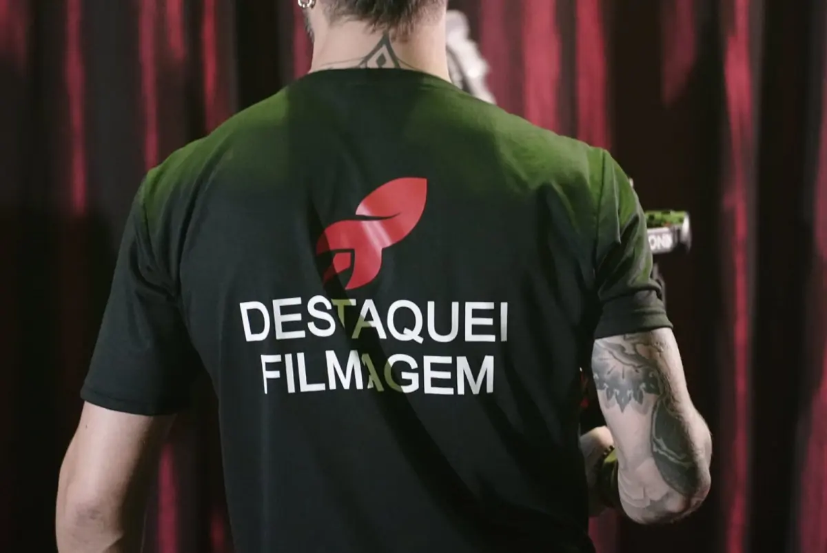 Equipe da Destaquei Filmes em gravação, bastidor 5