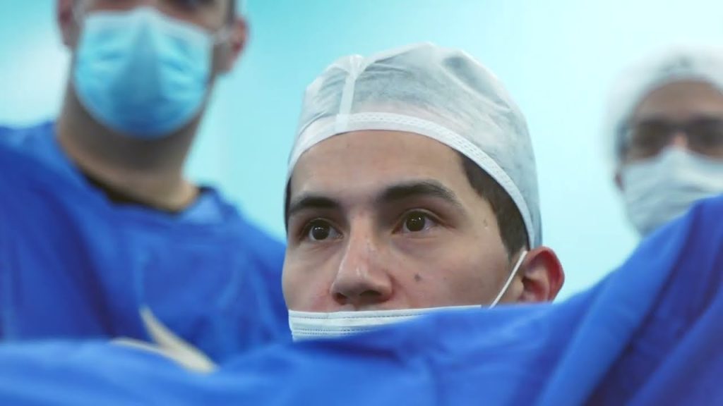 Vídeo de saúde com depoimento da Medhcir, apresentação e prova social com a participação de Thúlio